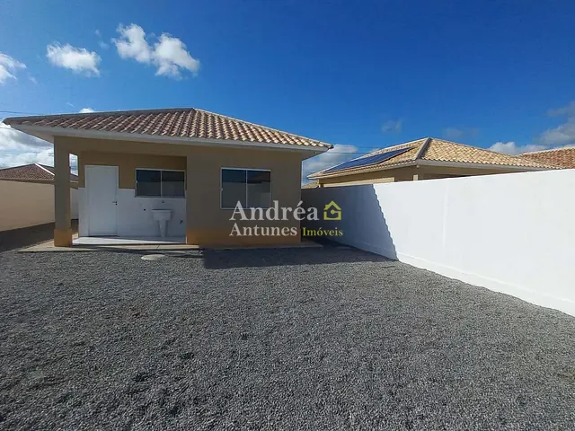 Casa com 360m² 2 quartos e 1 banheiro, à venda, no bairro Praia dos Ubás em Iguaba Grande