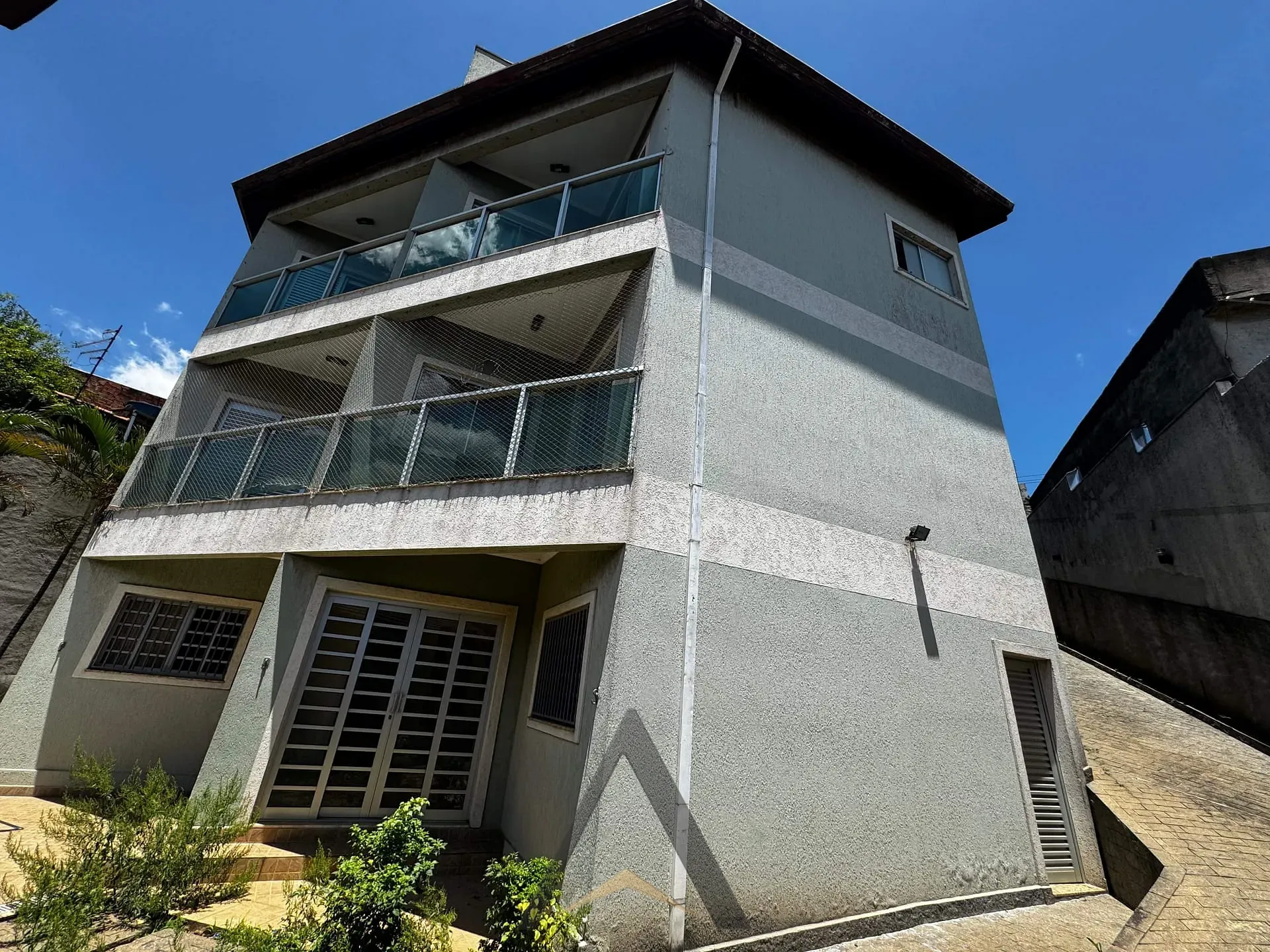 Casa, 6 quartos, 367 m² - Foto 1