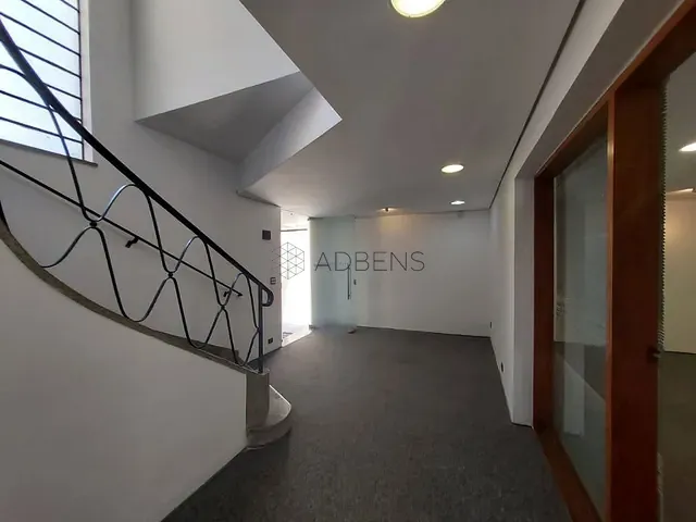 Casa para alugar, no bairro Pinheiros em São Paulo