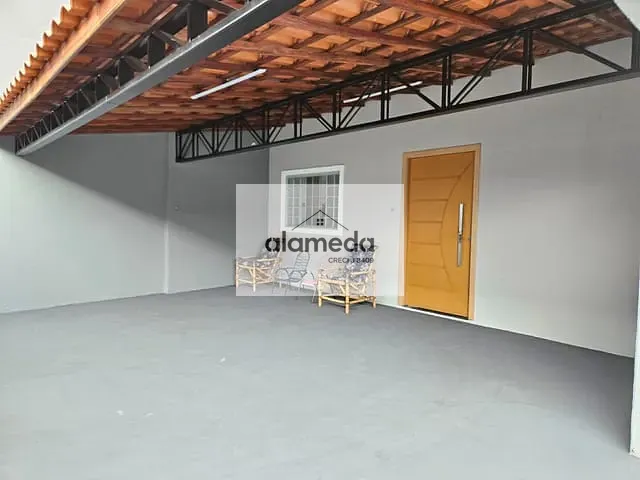 Casa com 250m² 4 quartos e 2 banheiros, à venda, no bairro POMPÉIA 2 em Jacarezinho