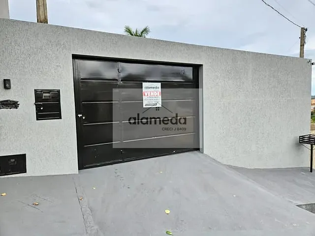 Casa com 250m² 4 quartos e 2 banheiros, à venda, no bairro POMPÉIA 2 em Jacarezinho