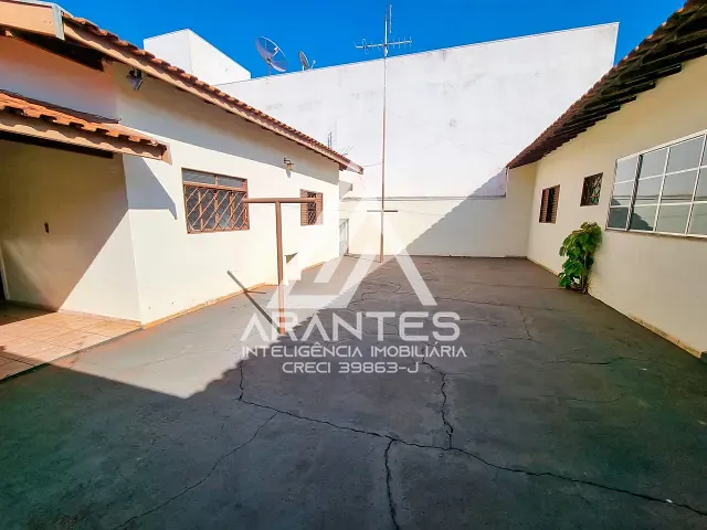 Casa 3 quartos e 2 banheiros, à venda, no bairro Jardim Soares em Barretos