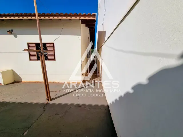 Casa 3 quartos e 2 banheiros, à venda, no bairro Jardim Soares em Barretos