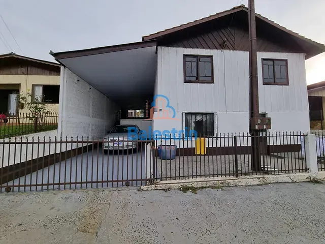 Casa 3 quartos e 1 banheiro, para alugar, no bairro Santo Antônio em Fraiburgo