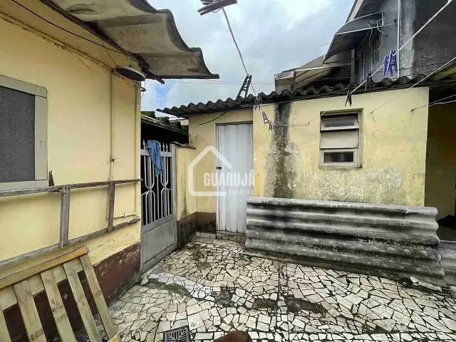 Casa com 25m² 2 quartos e 2 banheiros, à venda, no bairro Jardim Esplanada do Castelo (Vicente de Carvalho) em Guarujá
