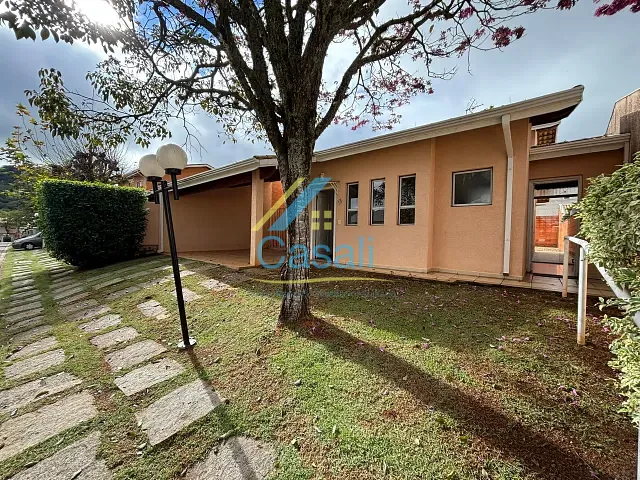Casa 3 quartos e 3 banheiros, à venda, no bairro Bairro do Cambará em São Roque