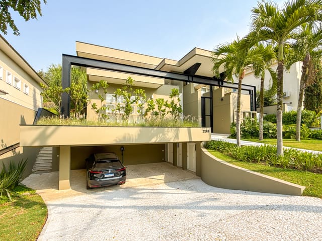 Casa com 800m² 4 quartos e 7 banheiros, à venda, no bairro Tamboré em Santana de Parnaíba