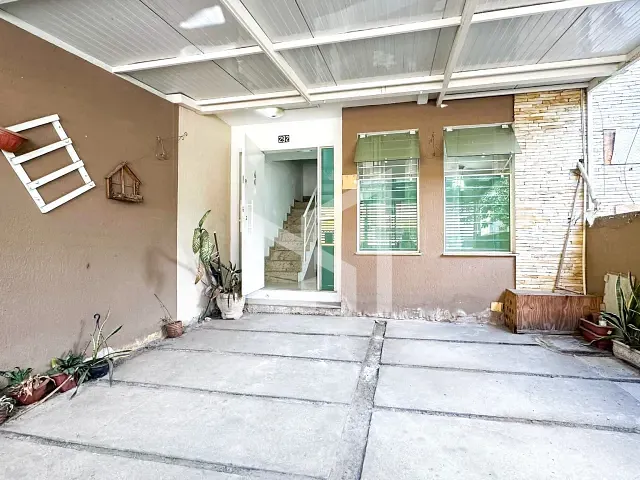 Casa 3 quartos e 1 banheiro, à venda, no bairro da Luz em Nova Iguaçu