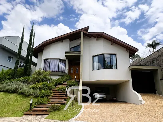 Casa com 575m² 3 quartos e 4 banheiros, à venda, no bairro Bosque em Vinhedo