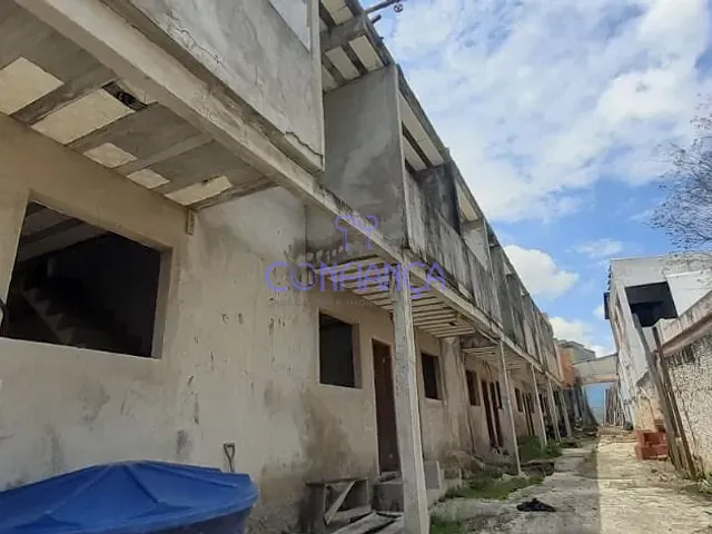 Casa com 360m² 2 quartos e 2 banheiros, à venda, no bairro Campo Grande em Rio de Janeiro
