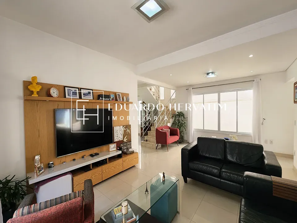 Casa, 3 quartos, 270 m² - Foto 3