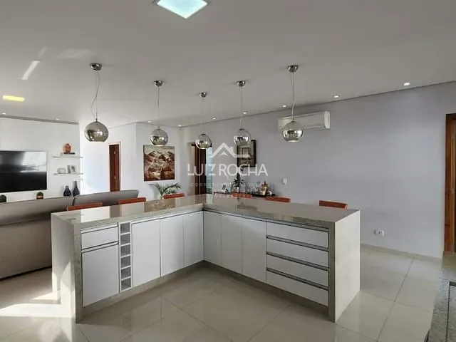 Casa com 505m² 3 quartos e 4 banheiros, à venda, no bairro CONDOMINIO RESERVA VALE VERDE em Cotia