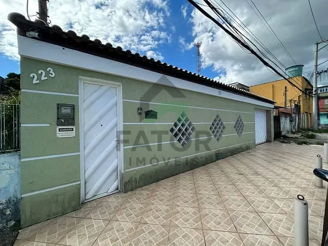Casa com 250m² 3 quartos e 4 banheiros, à venda, no bairro Alto da Posse em Nova Iguaçu