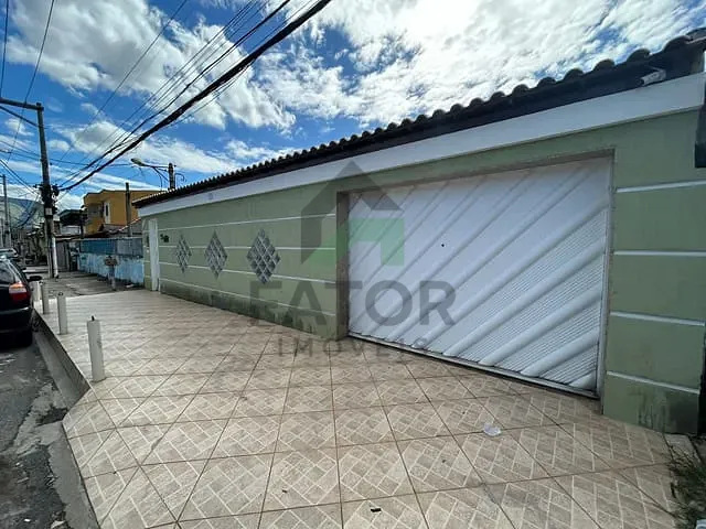 Casa com 250m² 3 quartos e 4 banheiros, à venda, no bairro Alto da Posse em Nova Iguaçu
