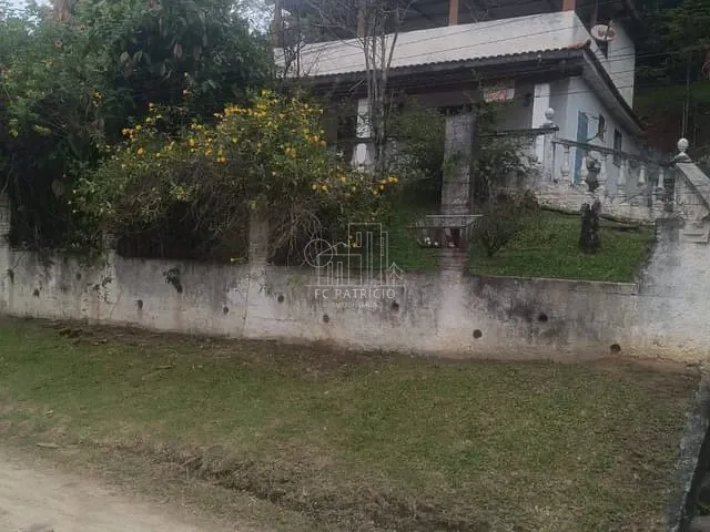 Casa com 1700m² 2 quartos e 1 banheiro, à venda, no bairro Parque Recreio Dom Pedro II (Guia de Pacobaíba) em Magé