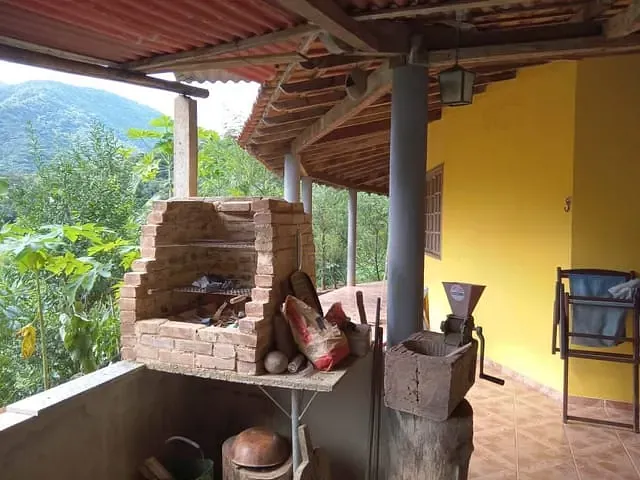 Casa com 2500m² 3 quartos e 4 banheiros, à venda, no bairro Peixe Dourado II em Casimiro de Abreu