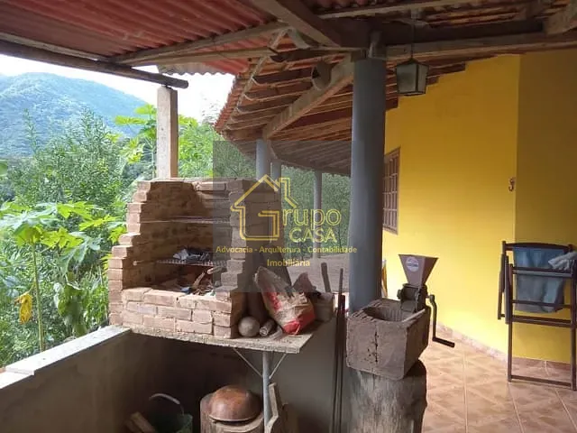 Casa com 2500m² 3 quartos e 4 banheiros, à venda, no bairro Peixe Dourado II em Casimiro de Abreu