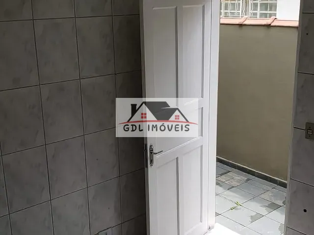 Casa 1 quarto e 1 banheiro, para alugar, no bairro Vila Talarico em São Paulo