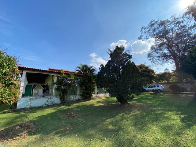 Casa com 1353m² 2 quartos e 2 banheiros, à venda, no bairro CONDOMÍNIO TERRAS DE SÃO FRANCISCO em SALTO DE PIRAPORA