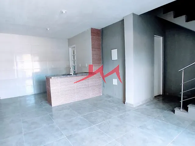 Casa com 62m² 2 quartos e 1 banheiro, à venda, no bairro Maria Paula em São Gonçalo