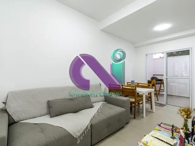 Casa 2 quartos e 3 banheiros, à venda, no bairro Jardim D'Abril em Osasco