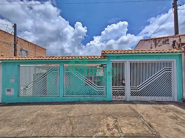 Casa 4 quartos e 2 banheiros, à venda, no bairro Jardim Virgínia em Itapeva