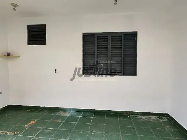 Casa com 250m² 2 quartos e 2 banheiros, para alugar, no bairro Centro em Itanhaém