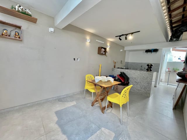 Casa com 266m² 3 quartos e 4 banheiros, à venda, no bairro Aeroporto em Aracaju
