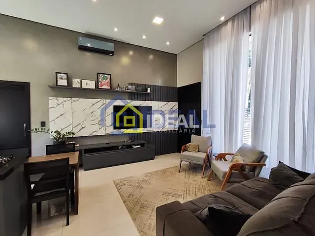 Casa com 101m² 2 quartos e 2 banheiros, à venda, no bairro Parque de Exposições em Concórdia