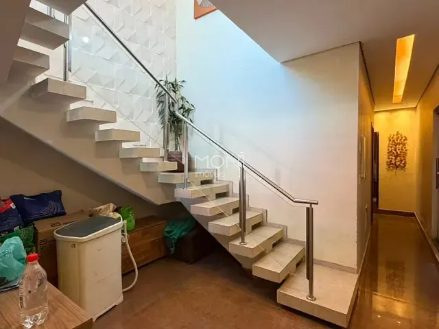 Casa 3 quartos e 1 banheiro, à venda, no bairro Guará II em Brasília
