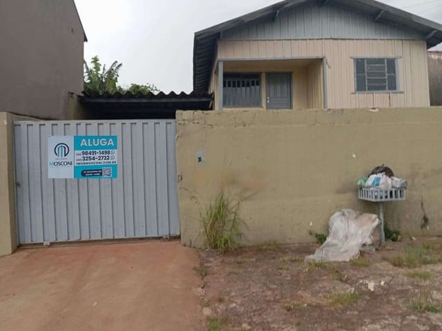 Casa com 80m² 3 quartos e 1 banheiro, para alugar, no bairro Jardim Santo Antônio em Cambé