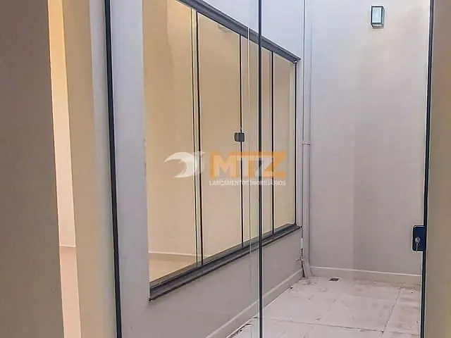Casa com 250m² 3 quartos e 3 banheiros, à venda, no bairro Jardim Ouro Verde em Botucatu