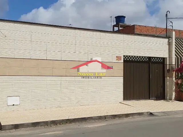 Casa com 300m² 3 quartos e 2 banheiros, à venda, no bairro Planalto Anil II em São Luís