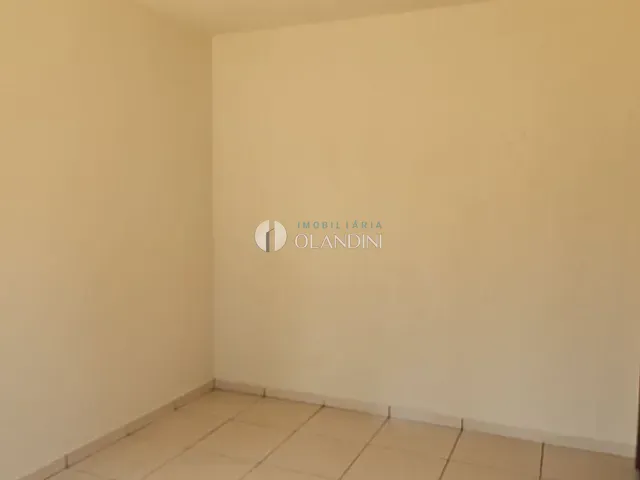 Casa com 120m², para alugar, no bairro Centro em Artur Nogueira