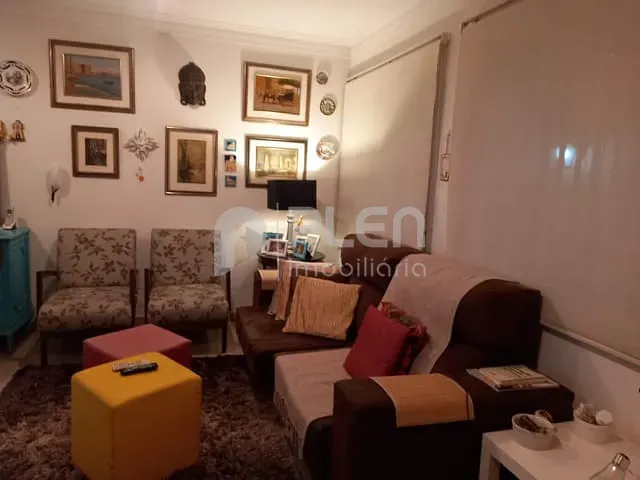 Casa 3 quartos e 3 banheiros, à venda, no bairro Jardim Leonor Mendes de Barros em São Paulo