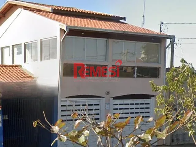 Casa com 150m² 3 quartos e 1 banheiro, à venda, no bairro Não informado em Não Informado