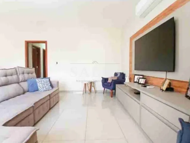 Casa com 162m² 3 quartos e 2 banheiros, à venda, no bairro São Pedro em Juiz de Fora