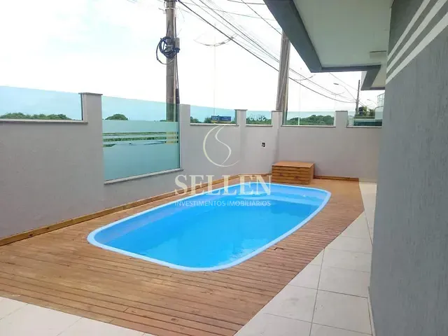 Casa com 560m² 7 quartos e 6 banheiros, à venda, no bairro Meia Praia em Navegantes