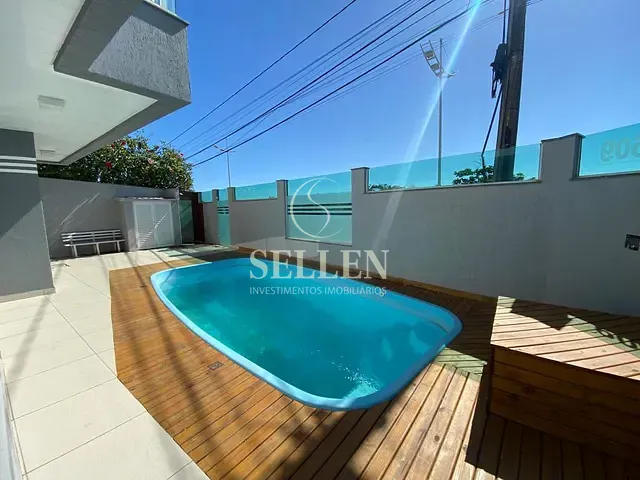 Casa com 560m² 7 quartos e 6 banheiros, à venda, no bairro Meia Praia em Navegantes