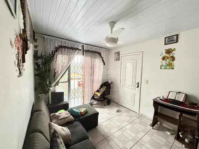 Casa com 212m² 7 quartos e 5 banheiros, à venda, no bairro Alto Boqueirão em Curitiba