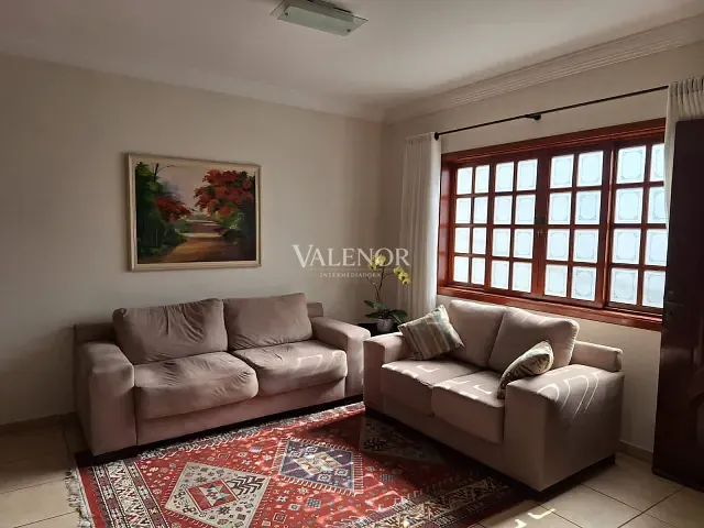 Casa 4 quartos e 5 banheiros, à venda, no bairro Jardim Tannus em Jundiaí