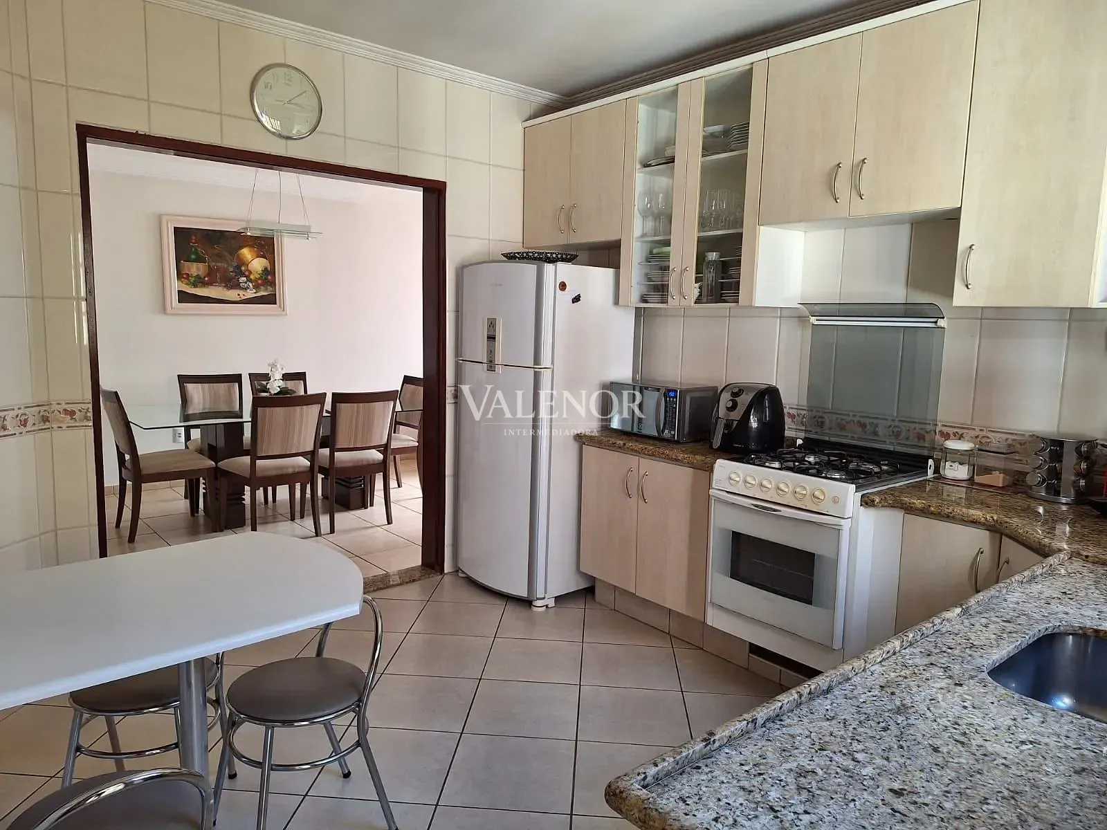 Casa, 4 quartos, 296 m² - Foto 9