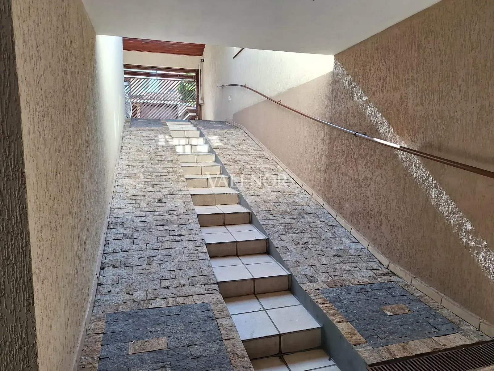 Casa, 4 quartos, 296 m² - Foto 38