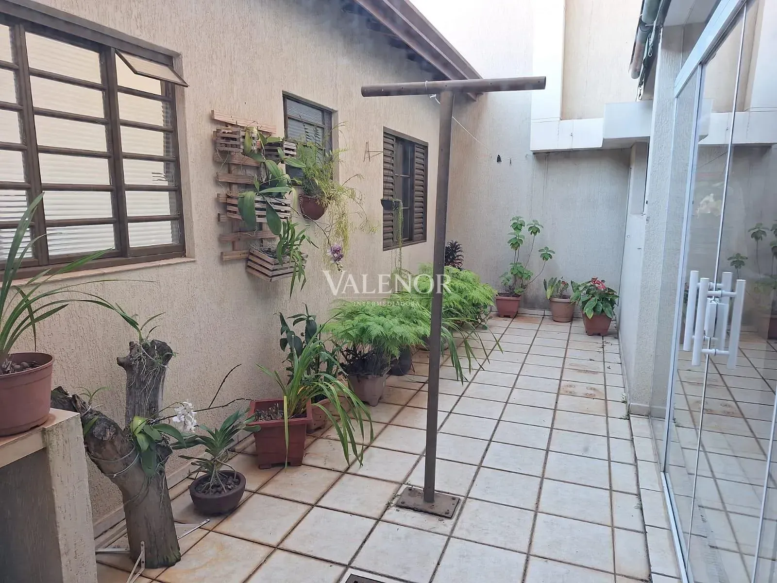 Casa, 4 quartos, 296 m² - Foto 36