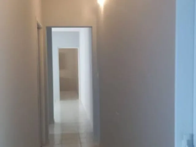 Casa 4 quartos e 2 banheiros, para alugar, no bairro Vila Palmares em Santo André