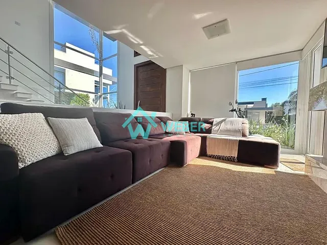 Casa com 463m² 5 quartos e 5 banheiros, à venda, no bairro XANGRI-LÁ em Xangri-lá