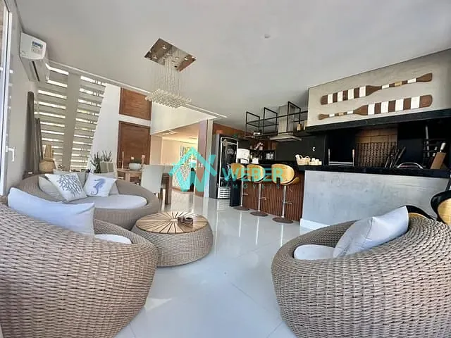 Casa com 463m² 5 quartos e 5 banheiros, à venda, no bairro XANGRI-LÁ em Xangri-lá