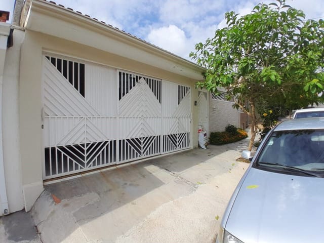 Casa com 250m² 3 quartos e 3 banheiros, à venda, no bairro Jardim Recanto dos Passaros em São João da Boa Vista