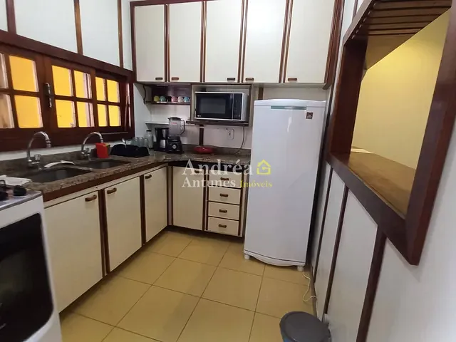 Casa 2 quartos e 1 banheiro, à venda, no bairro Peró em Cabo Frio