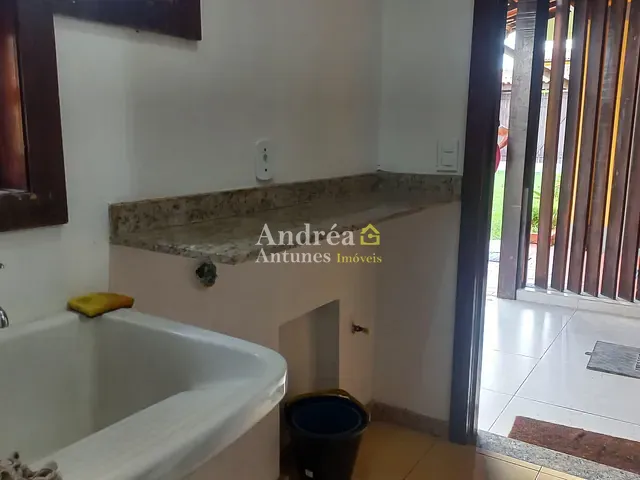 Casa 2 quartos e 1 banheiro, à venda, no bairro Peró em Cabo Frio